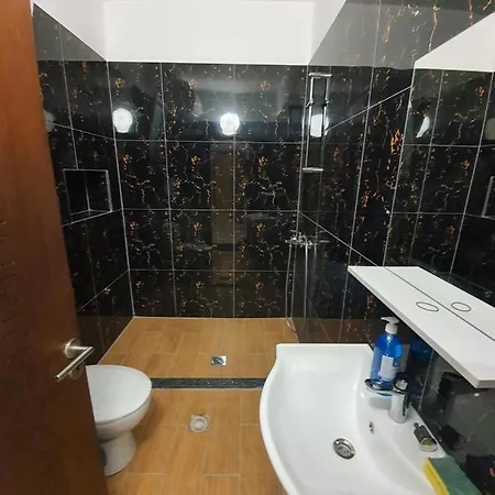 Front Sea View Spacious Apartment Lejlighed